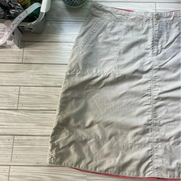 Llbean tan cargo athletic hiking skirt with pockets women’s size 10 - Picture 2 of 13